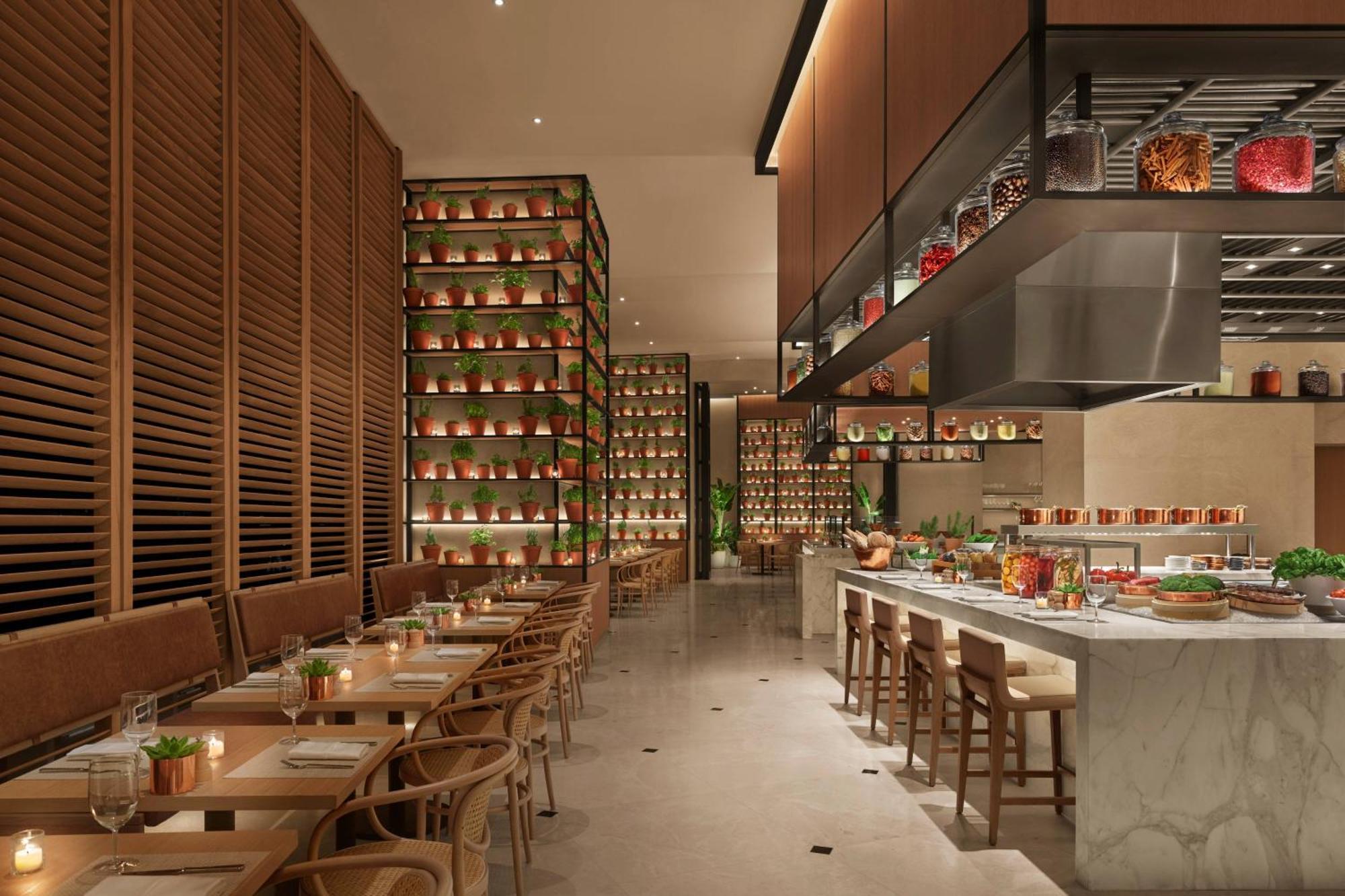 The Abu Dhabi Edition Eksteriør billede The interior of the restaurant