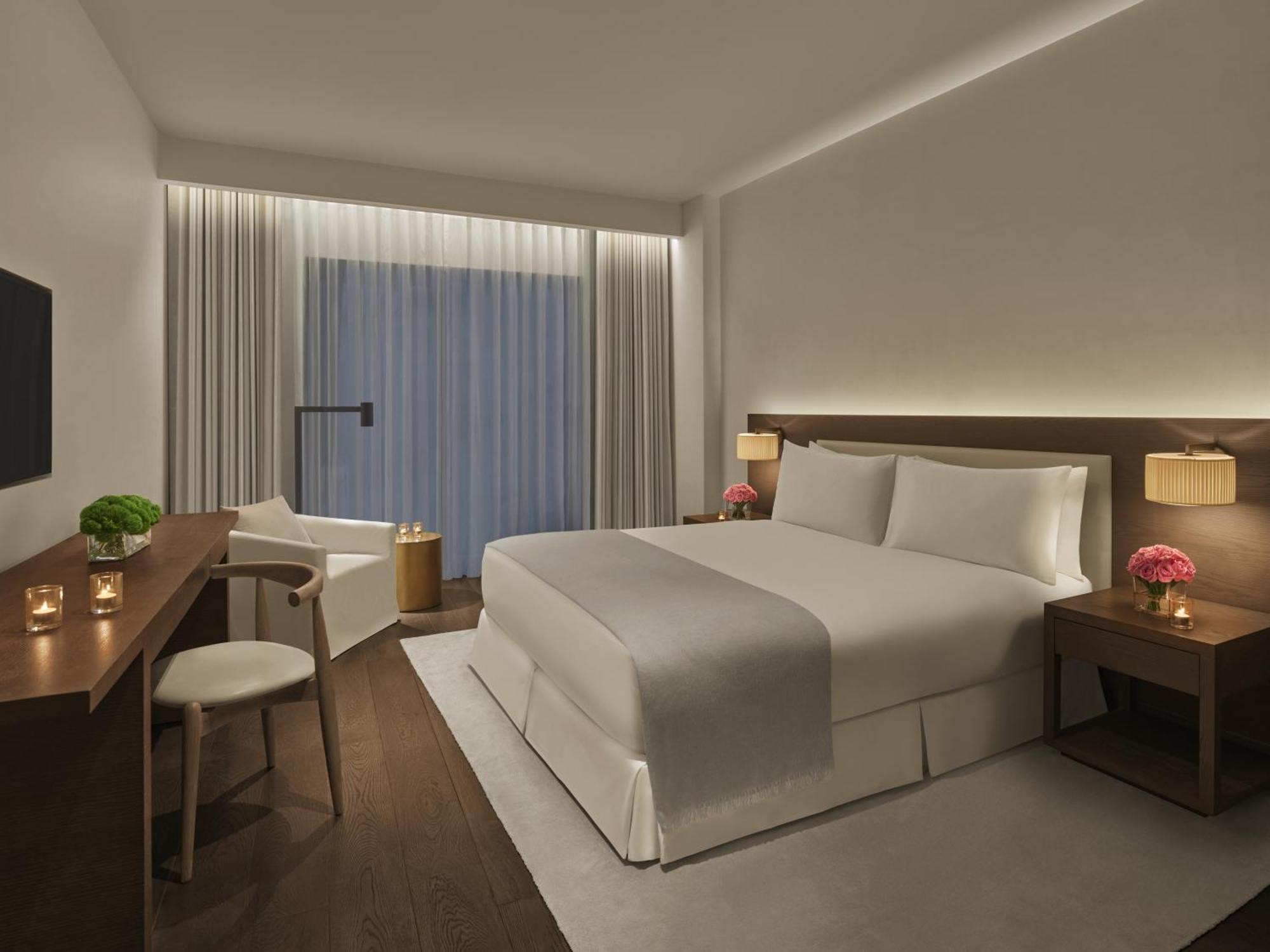 The Abu Dhabi Edition Eksteriør billede A bedroom at the hotel